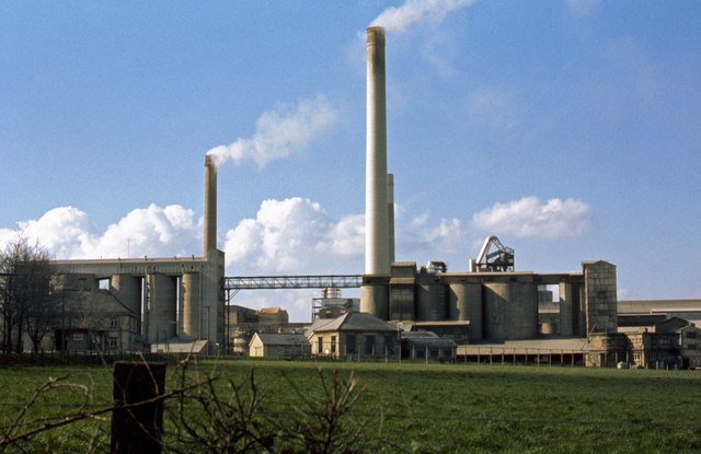 Ketton Cement Plant, 1977 - geograph.org.uk - 2978551