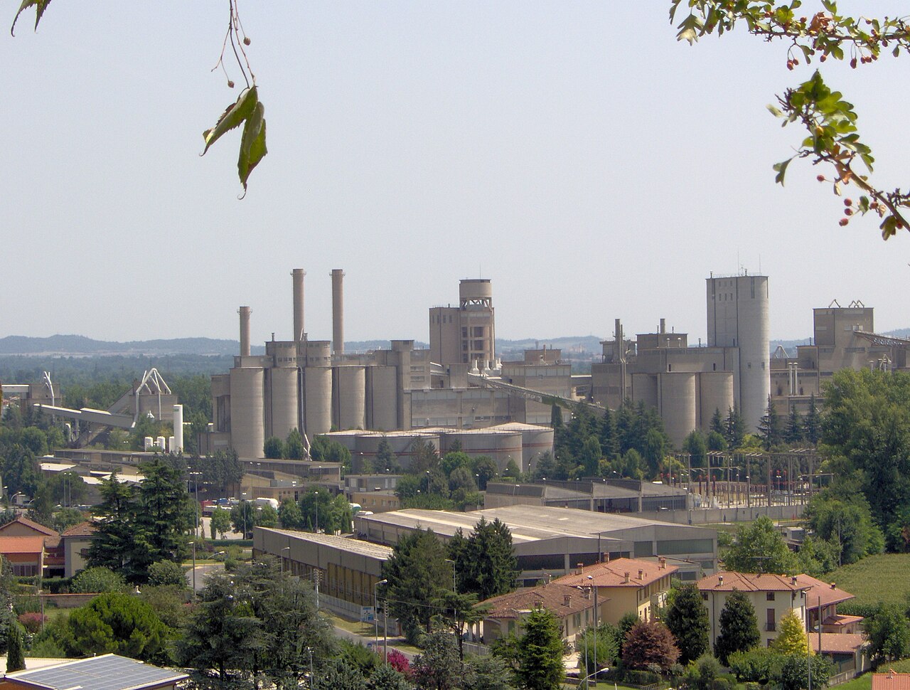 Veduta fabbrica Italcementi Rezzato 20090724